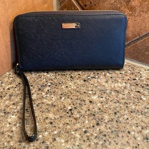 Kate Spade smart phone wristlet